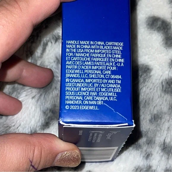 Schick Razor bundle